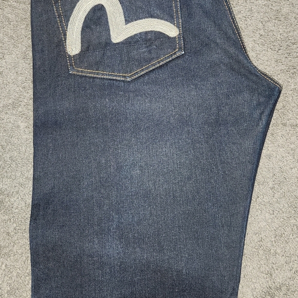 Evisu Jeans - Picture 7 of 14